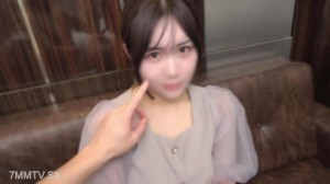 FC2-PPV-4519169 美胸美乳，适合AV自慰。我生命的第一部分是第二次大众运输。在线观看