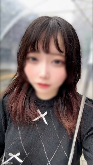 FC2-PPV-4529652 我是A级电工，眼睛出众，是个漂亮的女孩，我笑了：“笑了，生育♡♡”，感觉就像穿了这身衣服♡♡在线观看