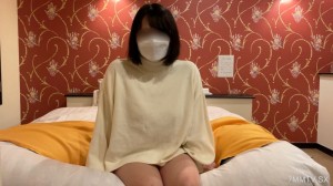 FC2-PPV-4532726 H罩杯个人身材**20岁。当物品敏感且乳房较大时，适合使用以及穿刺。在线观看