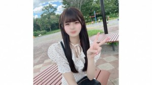 FC2-PPV-4568356 第一次拍照和露脸！限时3天！一个皮肤白皙，与男人交往经验很少的女大学生，个性谦虚单纯！中出19岁少女未成熟的身体，一边重复着纯粹的反应一边达到高潮！ ！在线观看