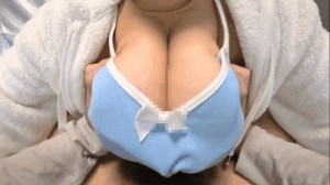 FC2-PPV-4572492 未公开的乳交！在线观看