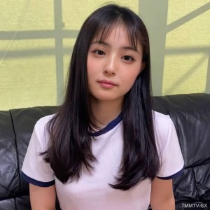 FC2-PPV-4600168 知名女星设计，已婚女性饰演☆【外治】小希 32岁在线观看