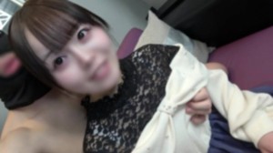 [Schatz] Geheimes Filmmaterial aus der Zeit vor ihrem Idol-Debüt. Sie ist schüchtern vor der Kamera, und ihr weißer, schlanker Körper wird rot. Ein anzüglicher Auftritt, den man auf der Bühne nicht sieht.在线观看