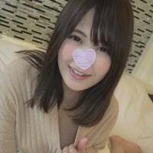 FC2-PPV-4721323 【貼身拍攝】G罩杯巨乳無毛女大學生Rio-chan主客觀設定在线观看