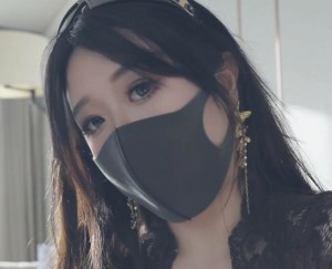 桥本香菜 裸足還是絲襪？全都要！打給我