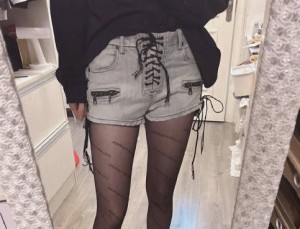 我的36岁后妈趁老爸喝多了我在隔壁疯狂抽插