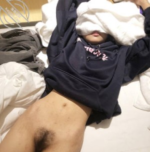 迷操堂妹无套疯狂抽插内射