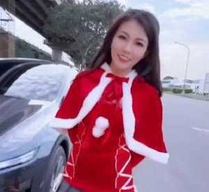 與性感電眼寶貝私密約愛又騷又辣讓我一路硬到底-寬哥