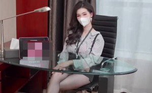 犯错秘书被老板内射惩罚-狐不妖