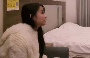 今天约了个为了嫌外快出来偷偷兼职的小妹妹-邓西门